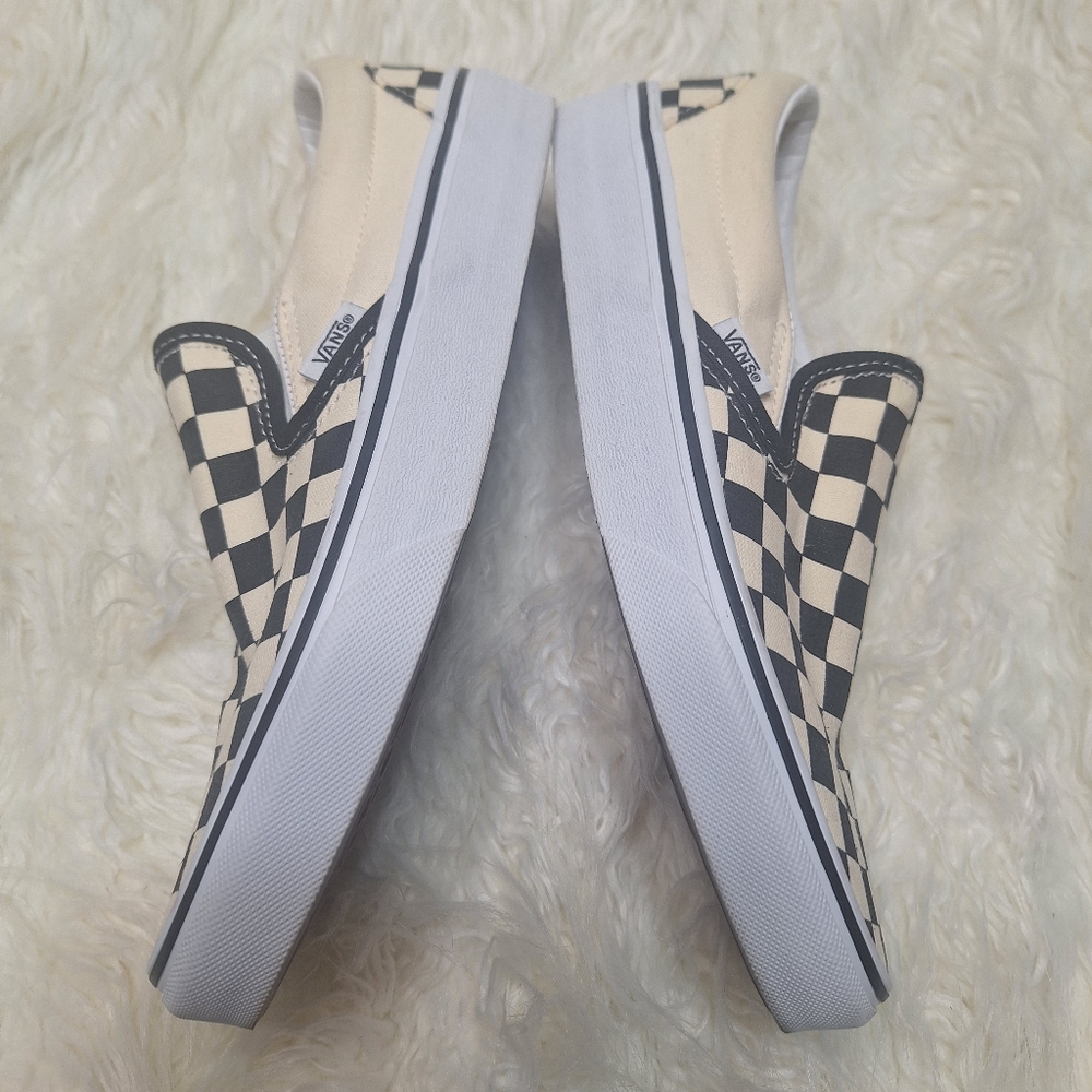 Vans Cream and black checkerboard slip-on - Picture 3 of 9